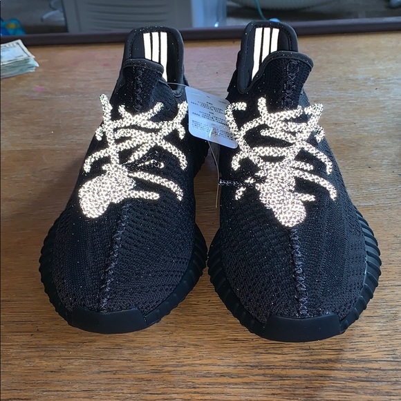 yeezy v2 pirate black